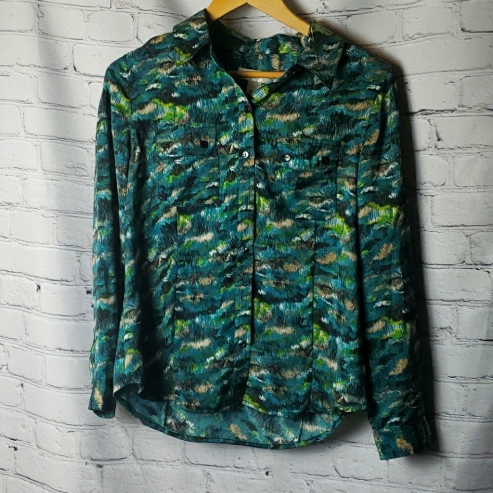 Christopher& Banks Top